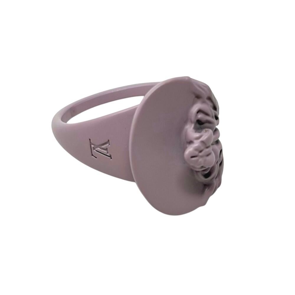 Louis Vuitton Sculpture Ring - Picture 7 of 9